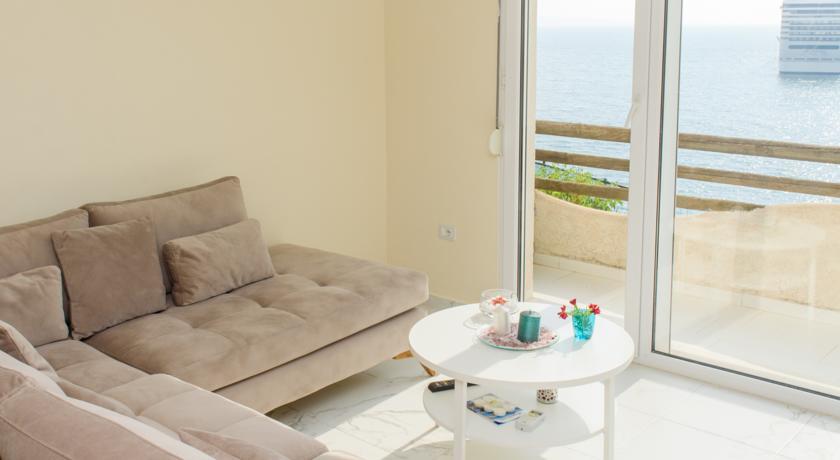 Sunset Apartment Saranda Bay Ngoại thất bức ảnh