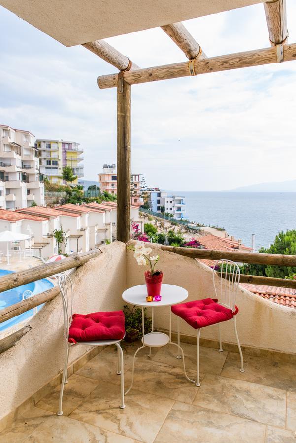 Sunset Apartment Saranda Bay Ngoại thất bức ảnh