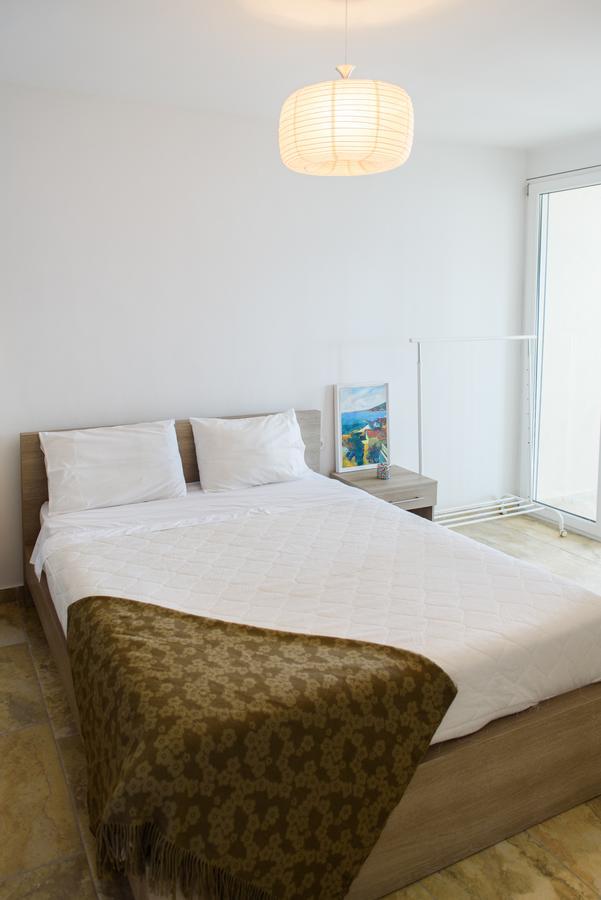 Sunset Apartment Saranda Bay Ngoại thất bức ảnh